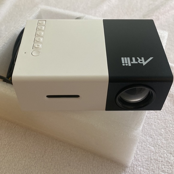 LED projector - Picture 3 of 3